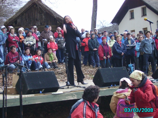Pred krjavlovo bajto je bla pa letos gužva.