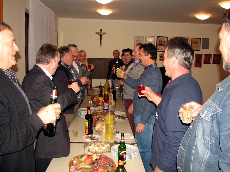 kolkor kapljic, tolko let...