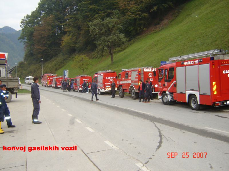 ob prihodu v Železnike