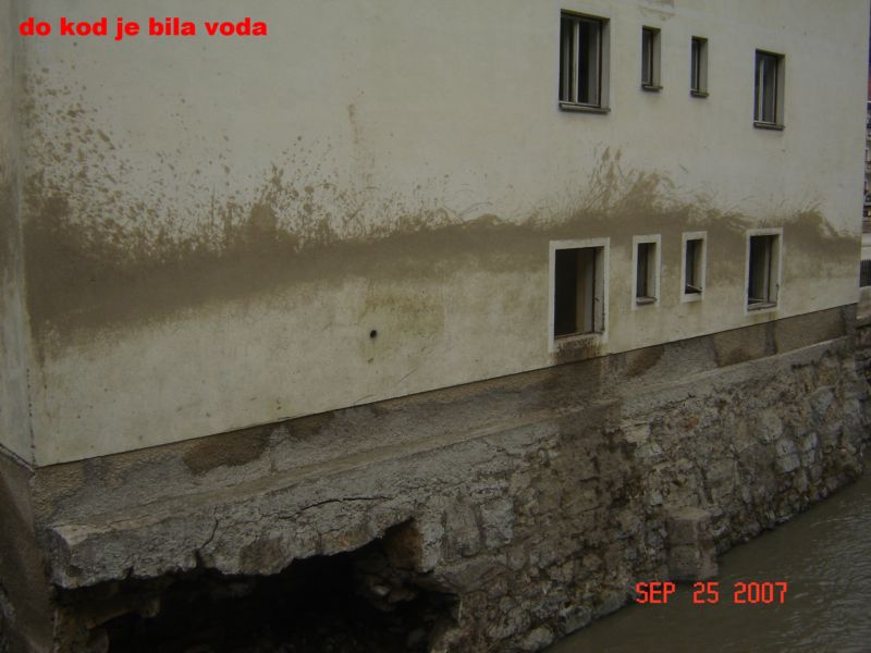 fotografirano z mostu