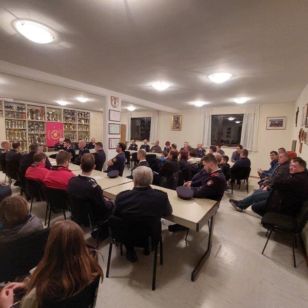 20230217_191628 conv.jpg